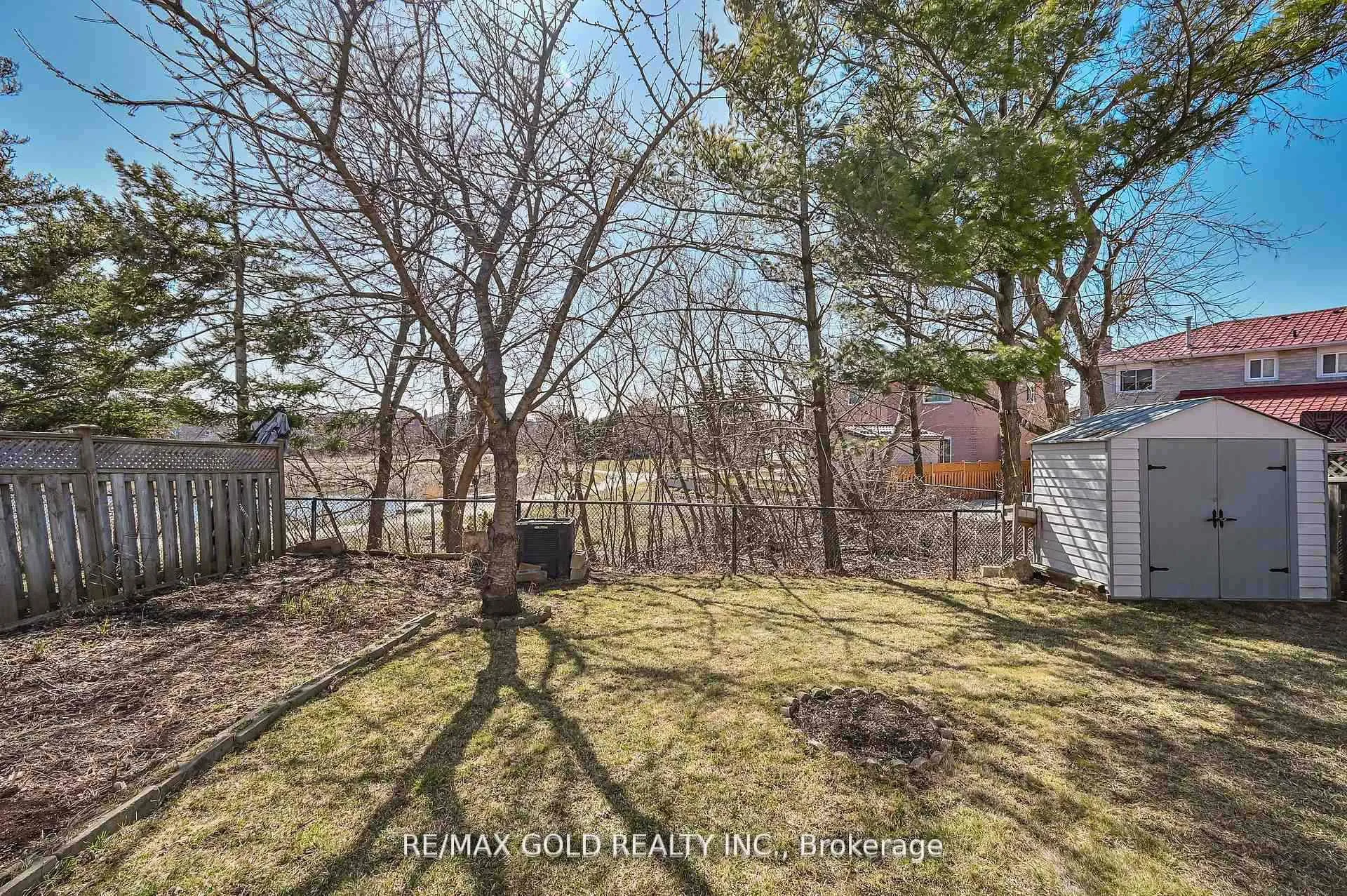 Photo 48 of 46 Plover Place, Brampton, Fletcher's Creek South — HOMEH