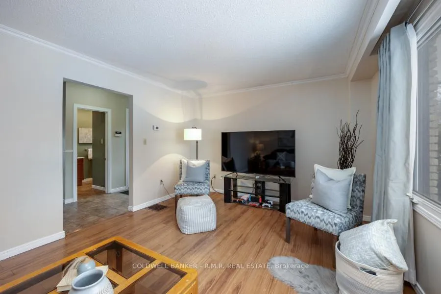 Photo 9 of 80 Little Avenue, Clarington, Bowmanville — HOMEH