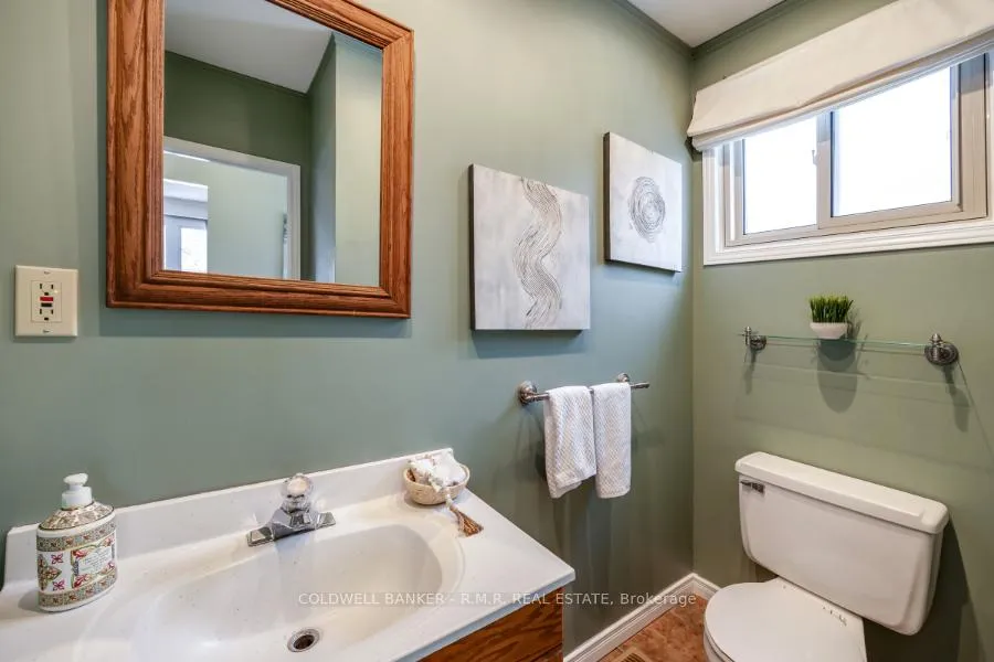 Photo 13 of 80 Little Avenue, Clarington, Bowmanville — HOMEH