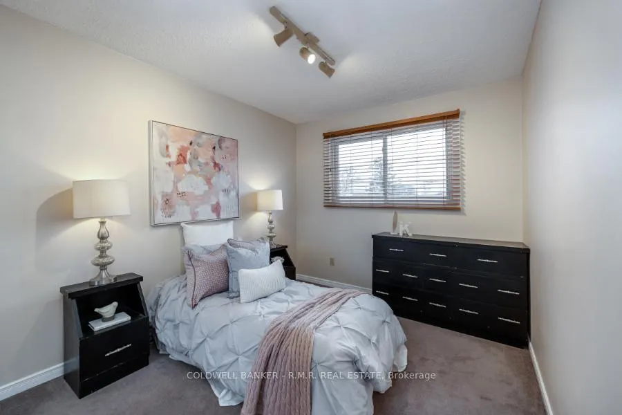 Photo 20 of 80 Little Avenue, Clarington, Bowmanville — HOMEH