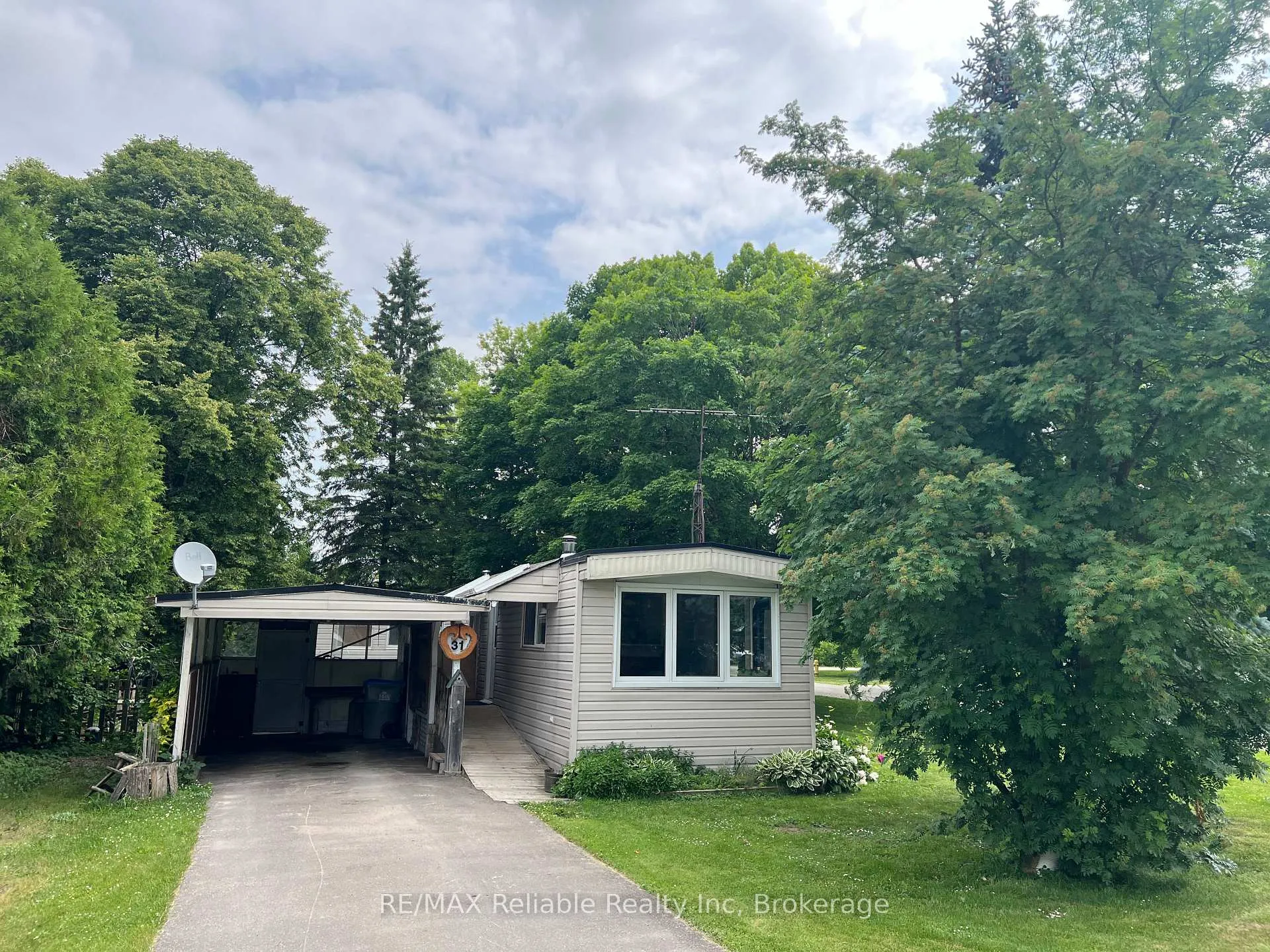 Photo 3 of 31 Trailer Park Road, Huron East, Brussels — HOMEH