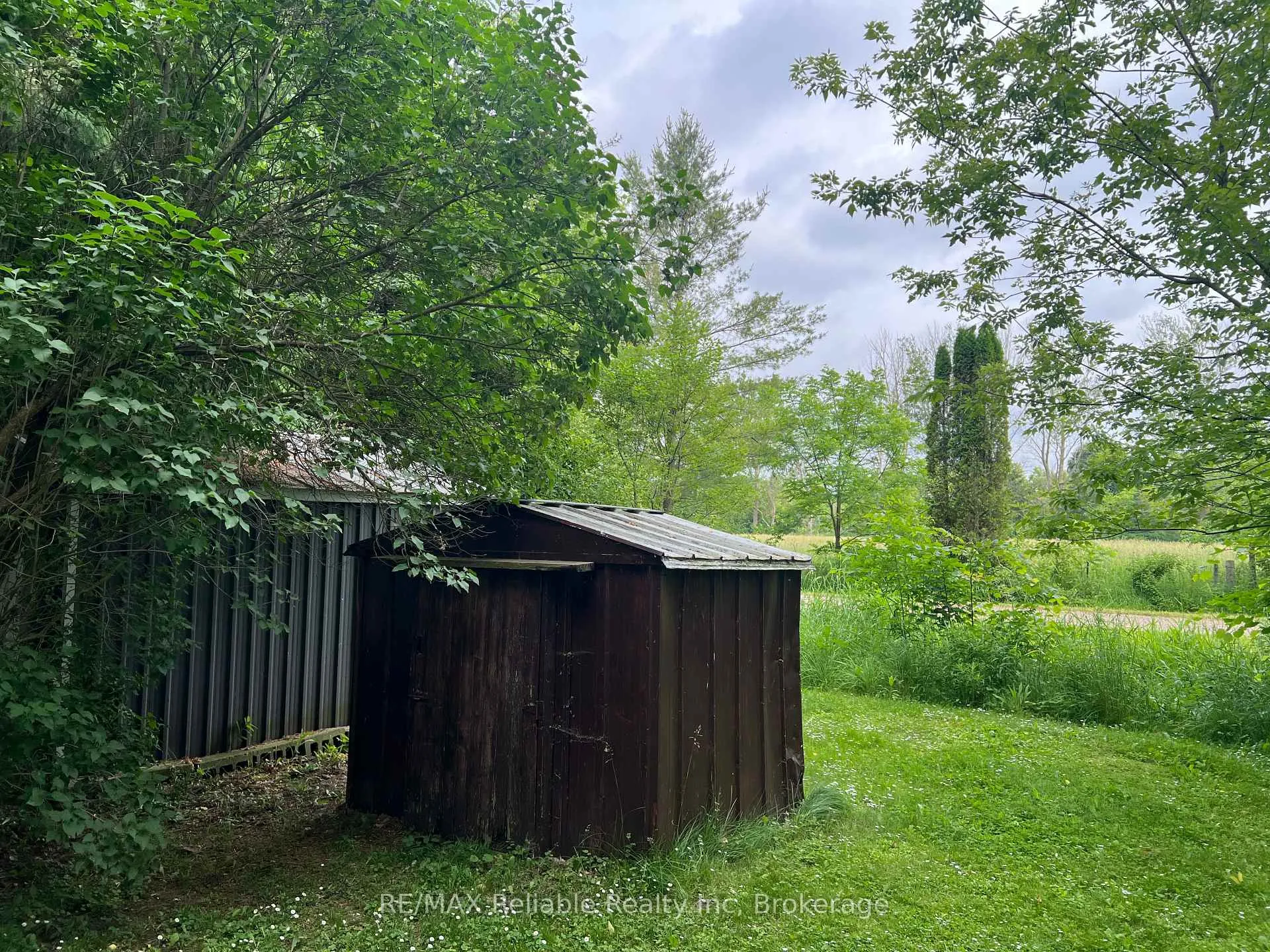Photo 11 of 31 Trailer Park Road, Huron East, Brussels — HOMEH