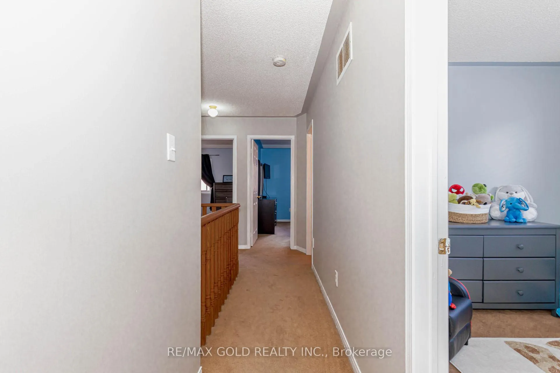 Photo 29 of 17 Roxton Crescent, Brampton, Fletcher's Meadow — HOMEH
