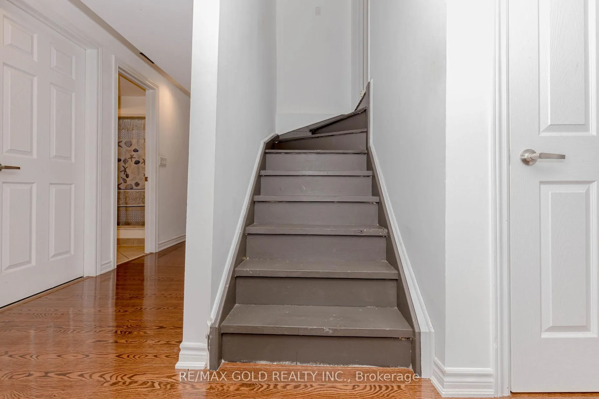 Photo 37 of 17 Roxton Crescent, Brampton, Fletcher's Meadow — HOMEH