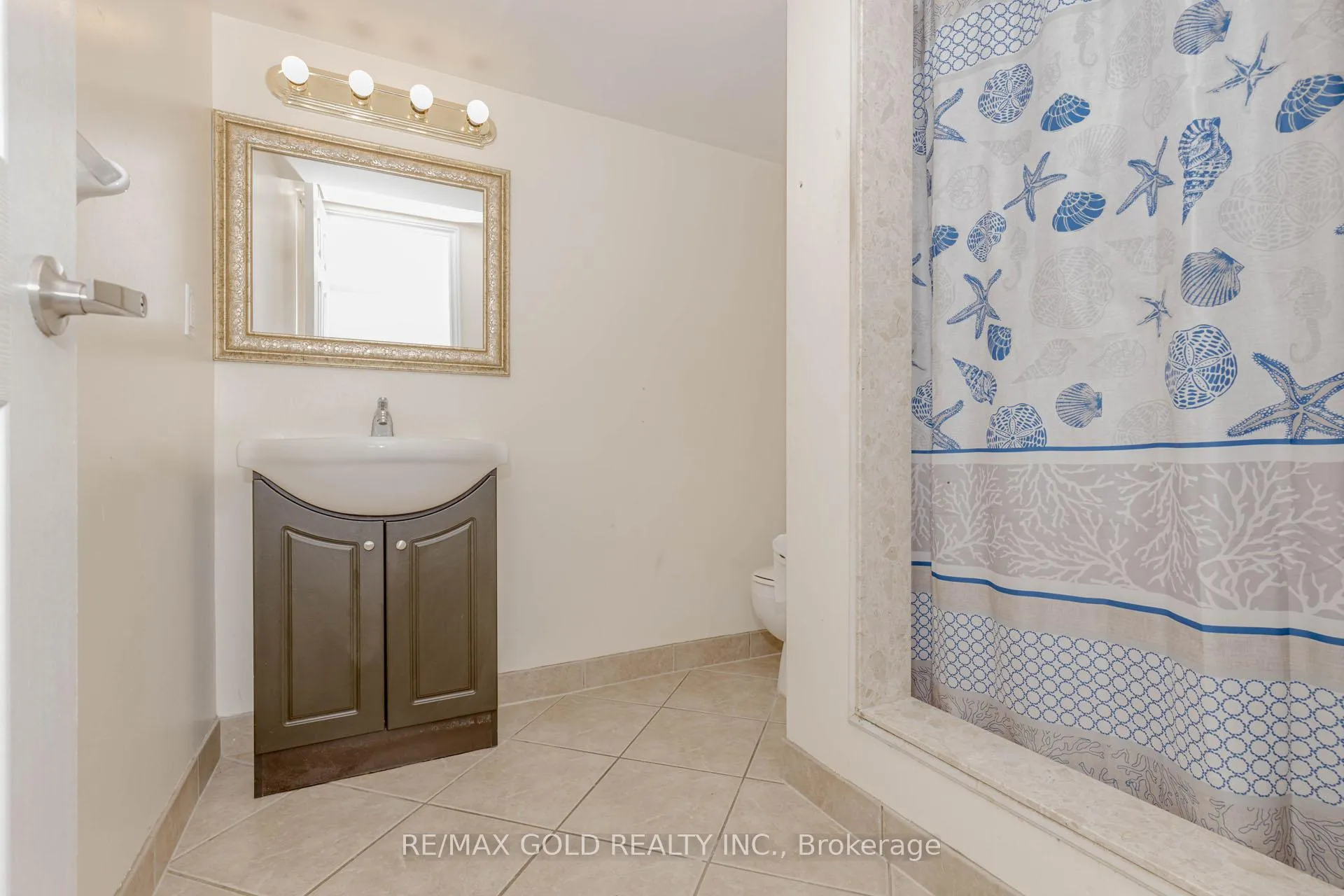Photo 45 of 17 Roxton Crescent, Brampton, Fletcher's Meadow — HOMEH