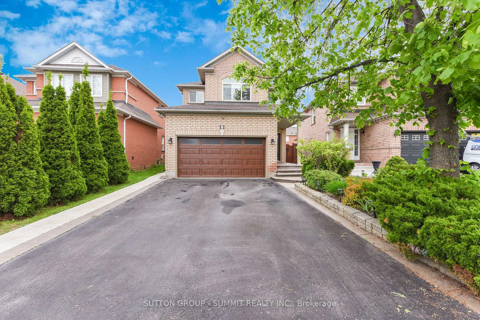 Photo 1 of 7 Blue Lake Avenue, Brampton, Fletcher's Meadow — HOMEH