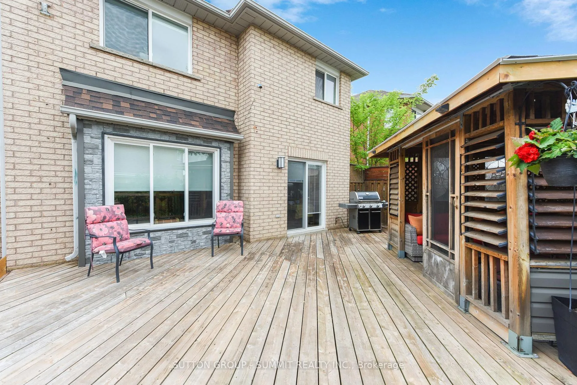 Photo 34 of 7 Blue Lake Avenue, Brampton, Fletcher's Meadow — HOMEH