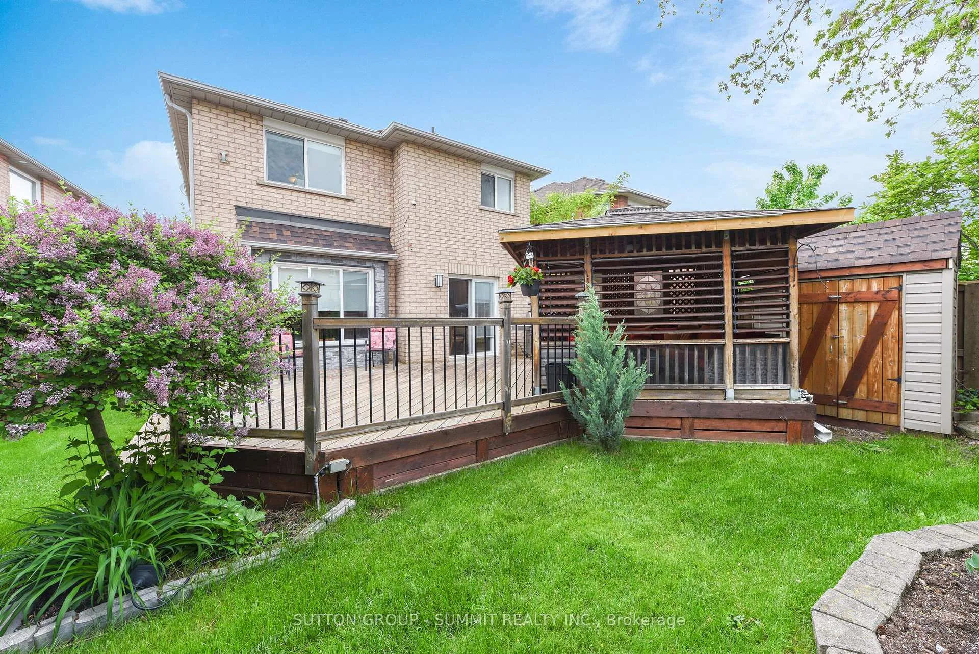 Photo 36 of 7 Blue Lake Avenue, Brampton, Fletcher's Meadow — HOMEH