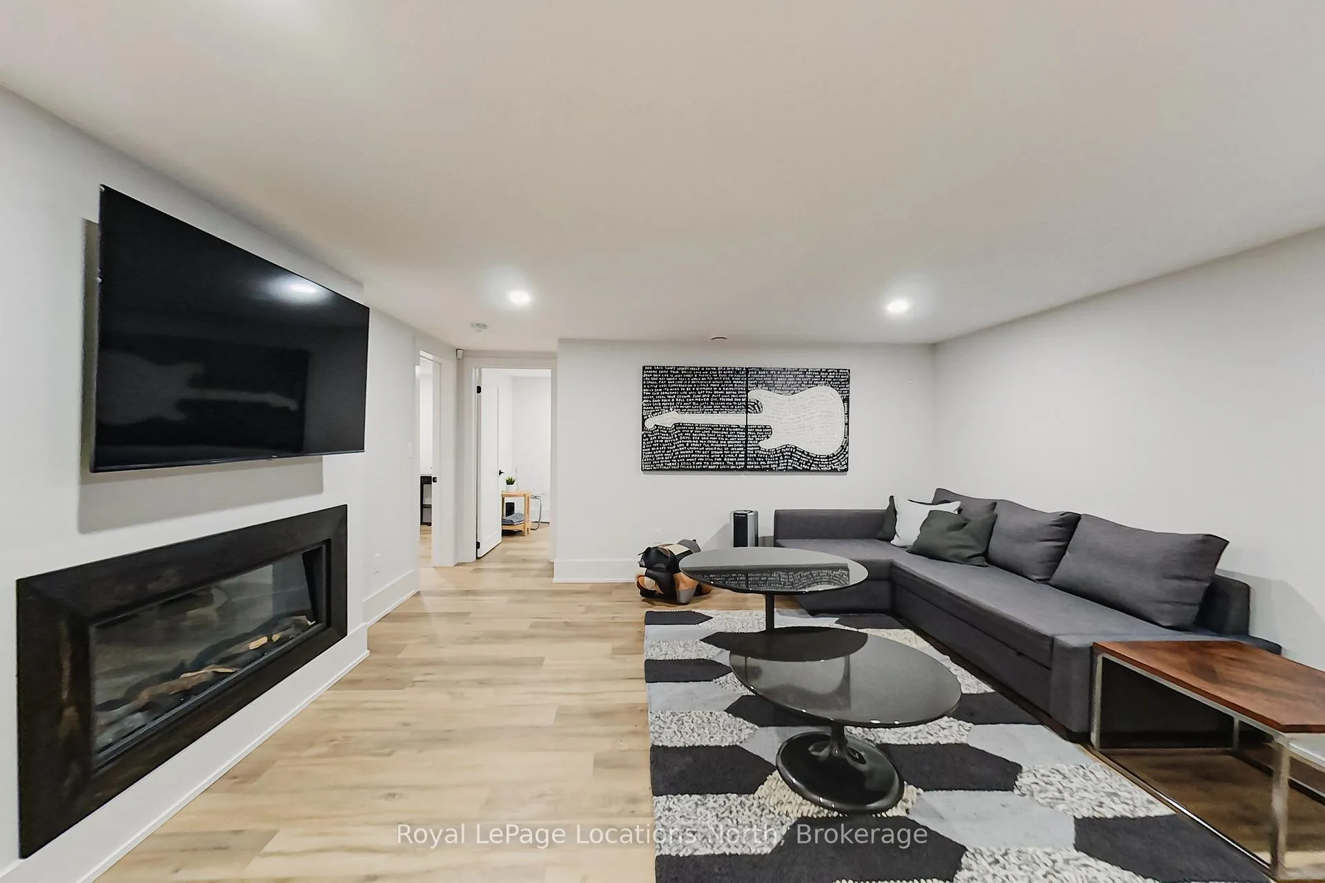 Photo 28 of 74 Arthur Street E, Blue Mountains — HOMEH