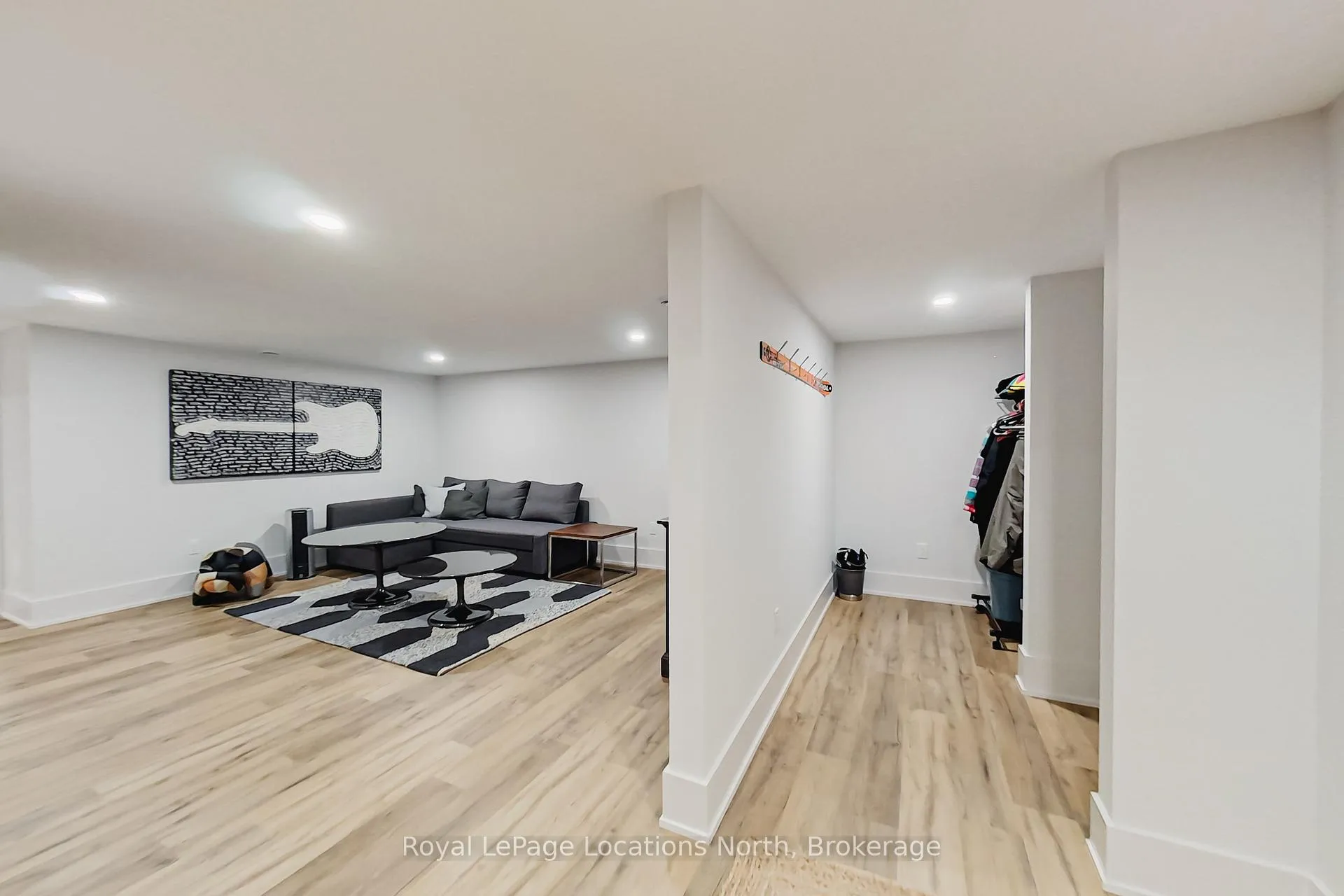 Photo 31 of 74 Arthur Street E, Blue Mountains — HOMEH
