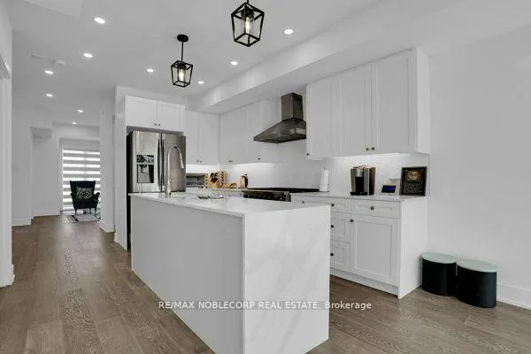 Photo 7 of Unit 1, 1 Hartman Avenue N, Vaughan, Islington Woods — HOMEH