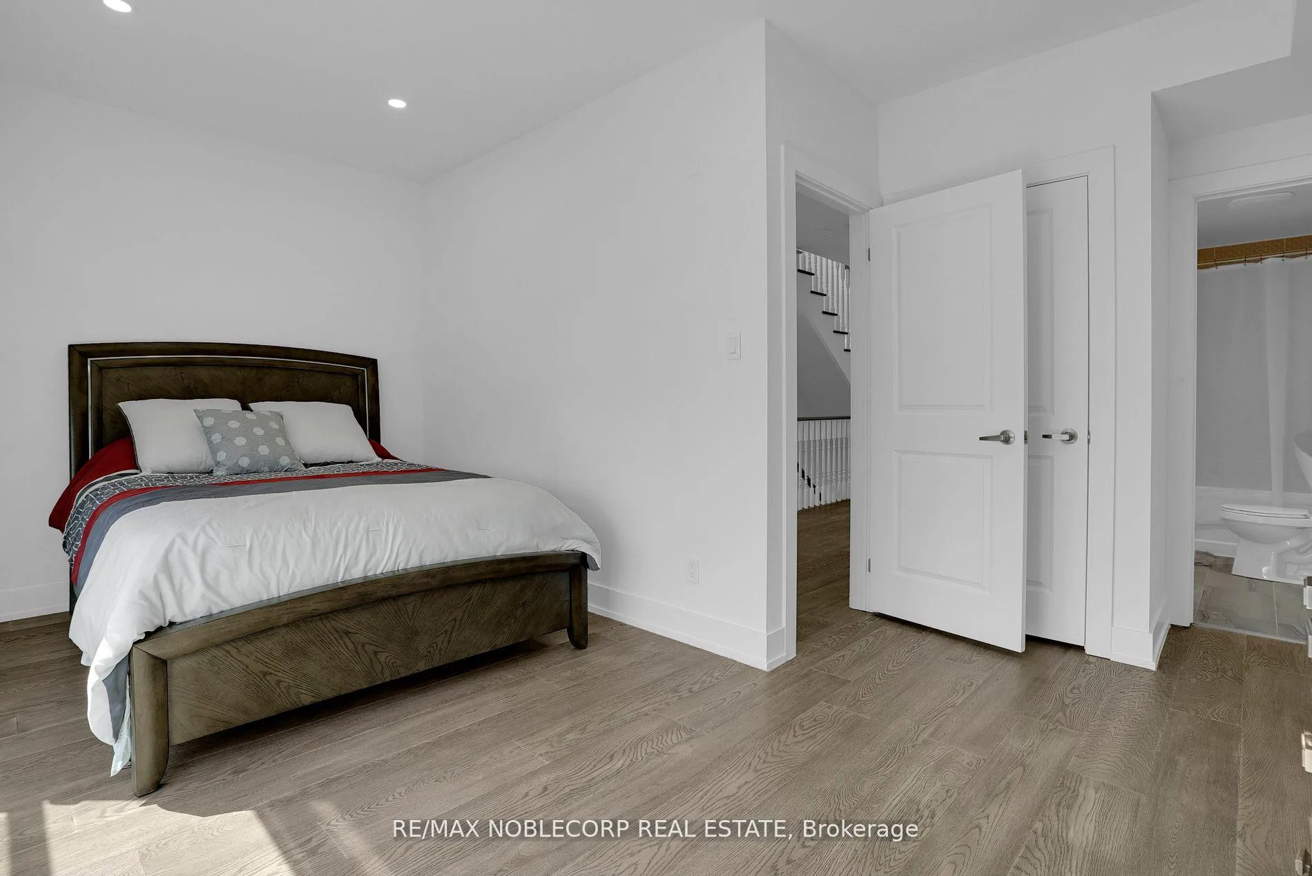 Photo 27 of Unit 1, 1 Hartman Avenue N, Vaughan, Islington Woods — HOMEH