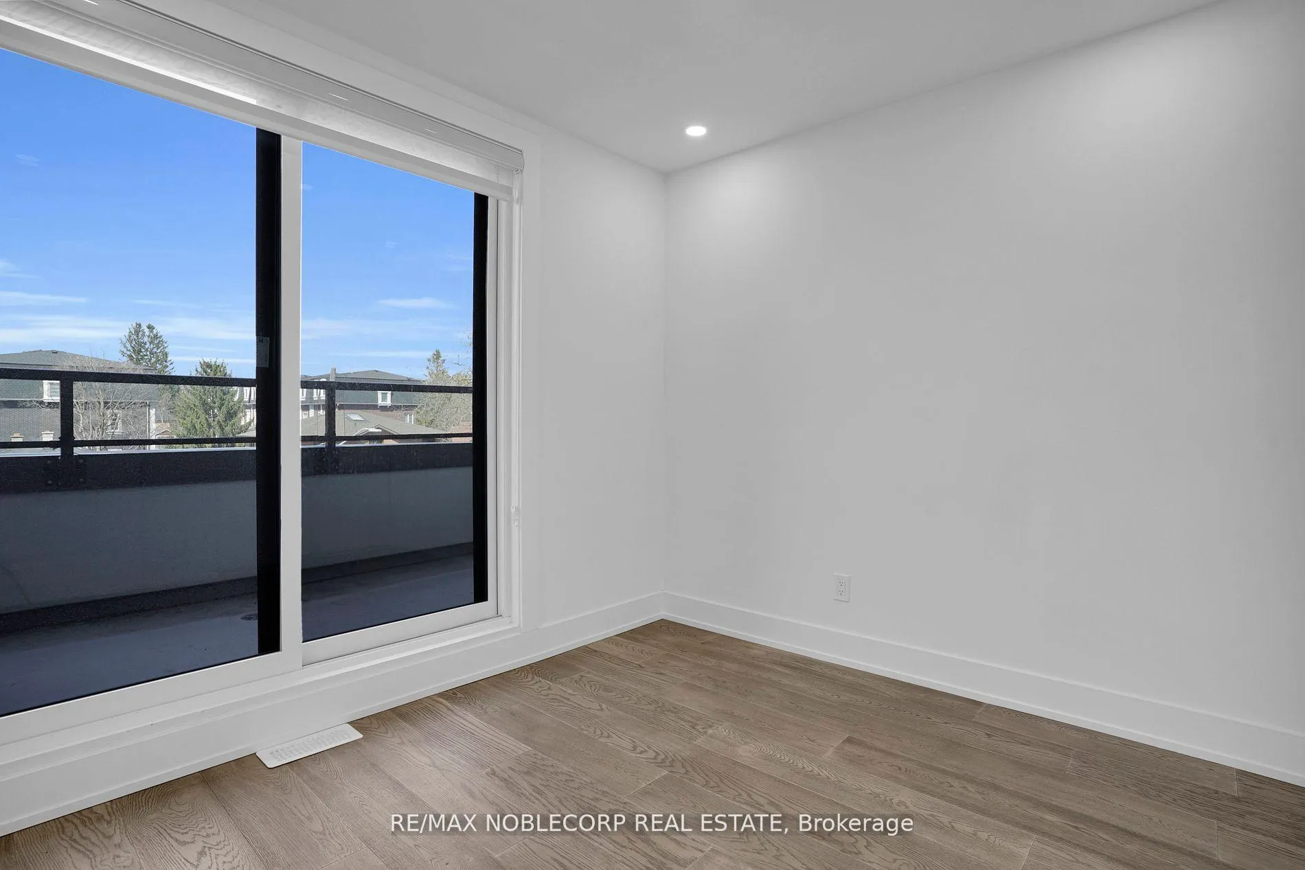 Photo 30 of Unit 1, 1 Hartman Avenue N, Vaughan, Islington Woods — HOMEH