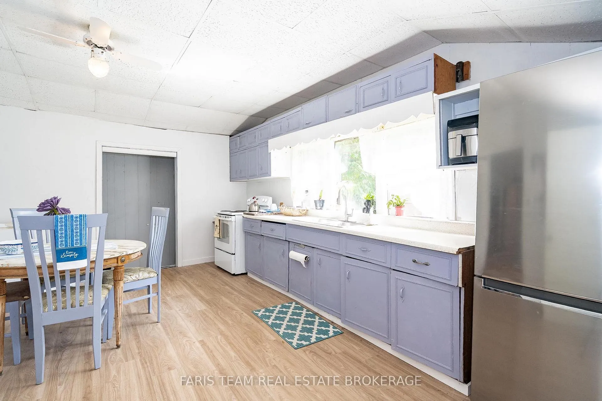 Photo 6 of 16 Waterside Drive, Tay, Port McNicoll — HOMEH