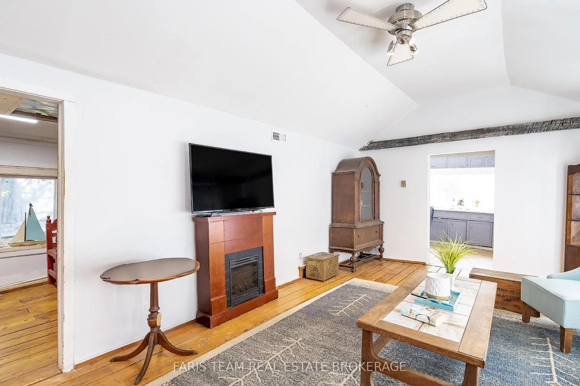 Photo 13 of 16 Waterside Drive, Tay, Port McNicoll — HOMEH