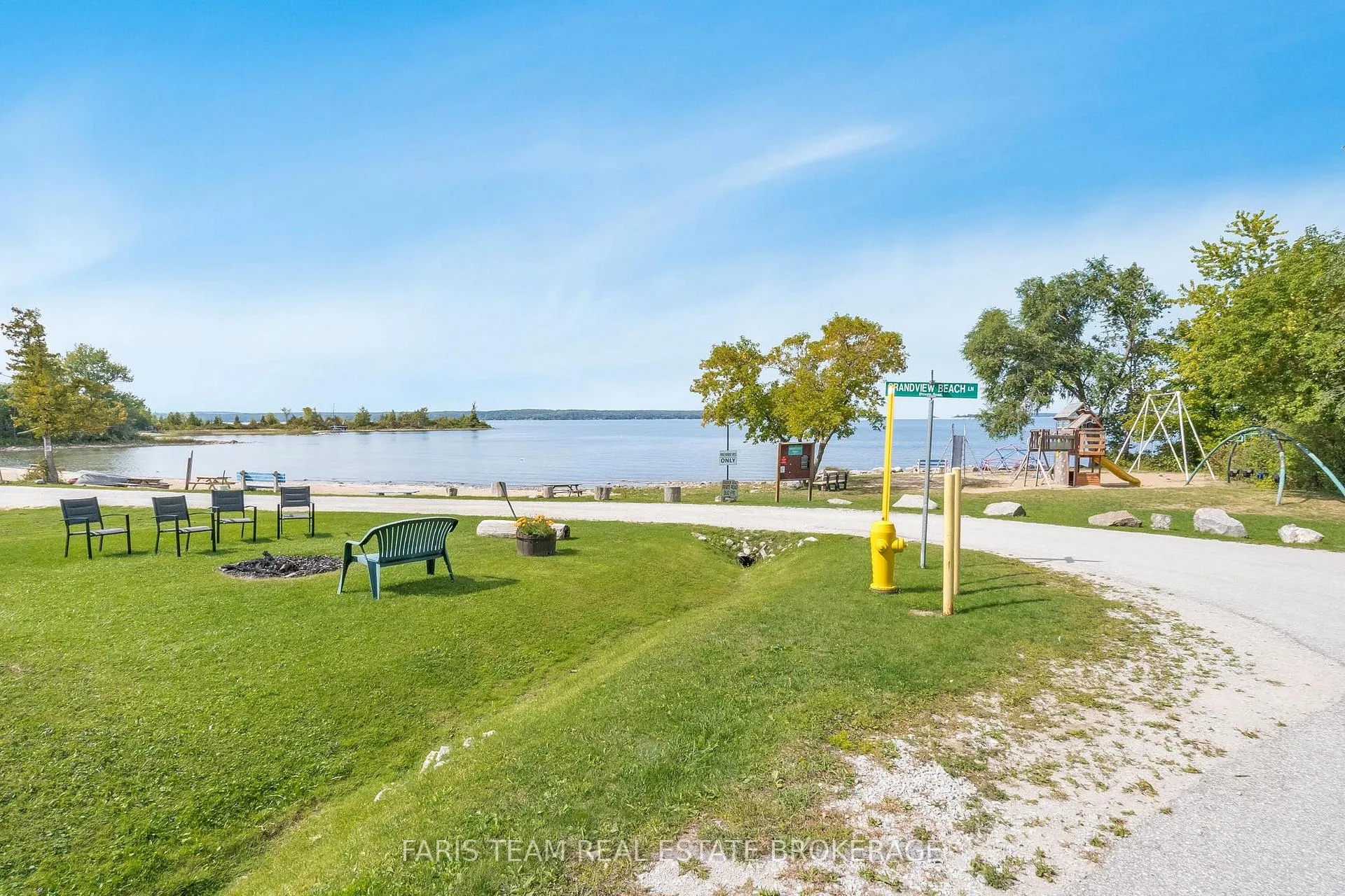 Photo 35 of 16 Waterside Drive, Tay, Port McNicoll — HOMEH