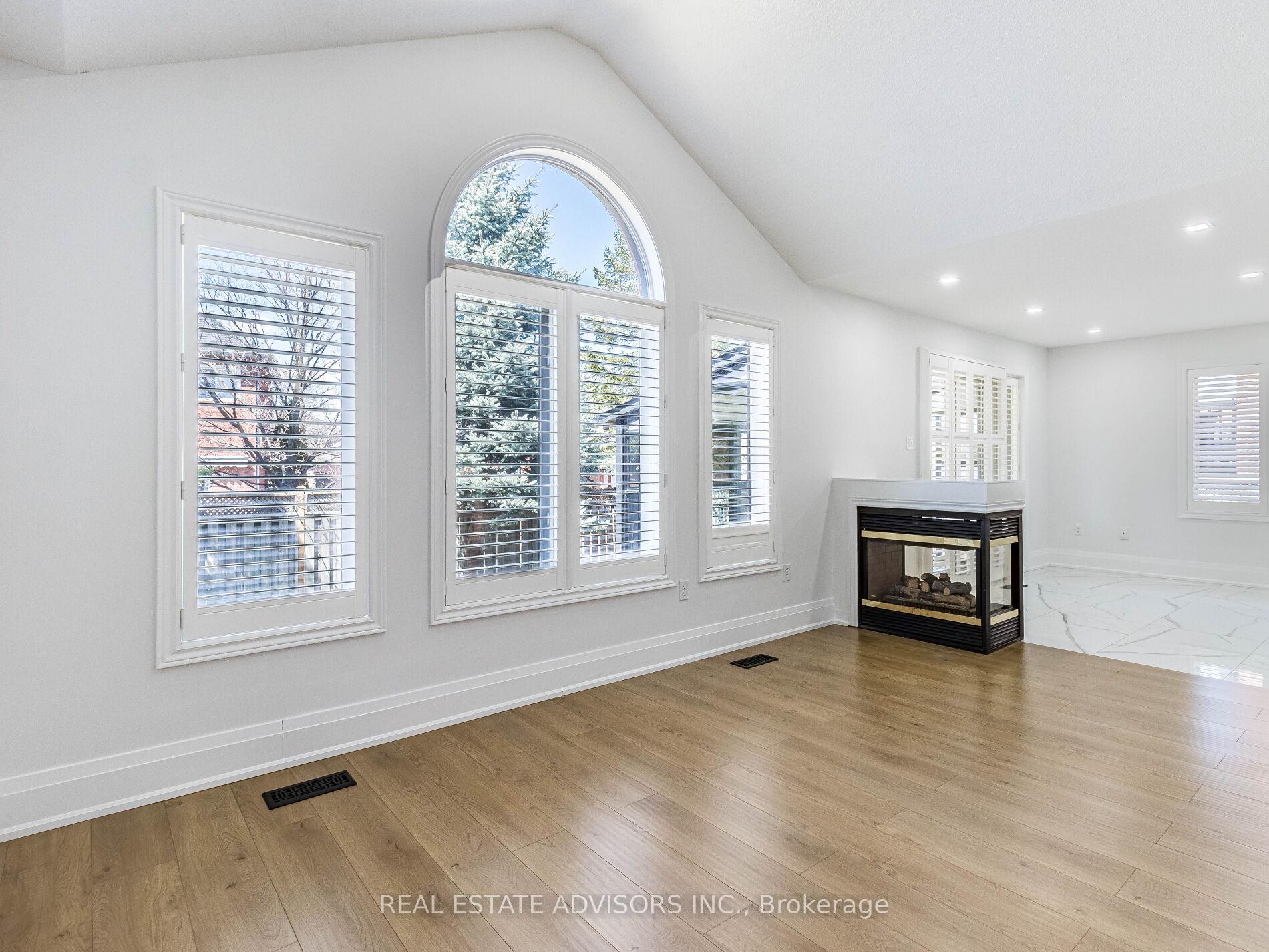 Photo 7 of 74 Pinebrook Circle, Caledon, Rural Caledon — HOMEH