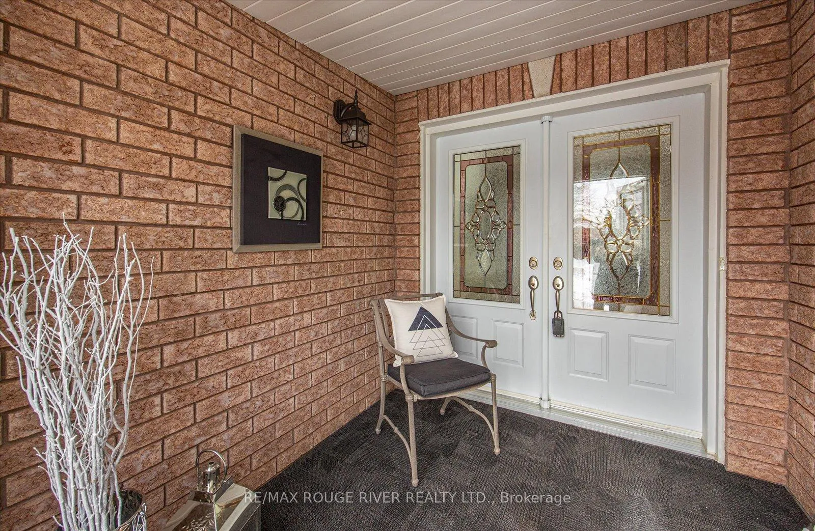 Photo 5 of 10 Sandford Crescent, Whitby, Rolling Acres — HOMEH