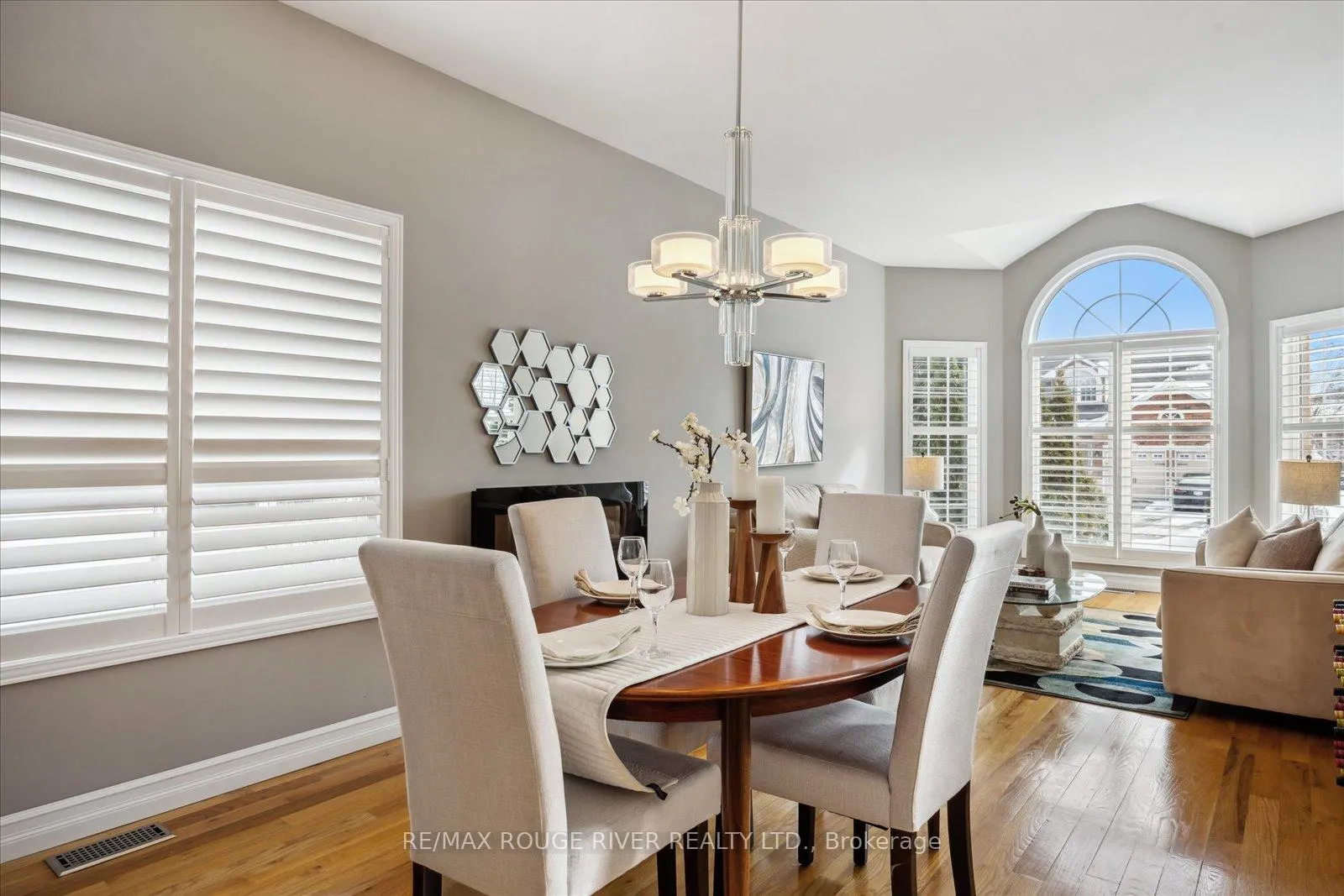 Photo 15 of 10 Sandford Crescent, Whitby, Rolling Acres — HOMEH
