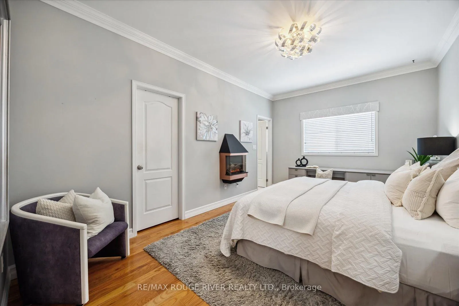 Photo 33 of 10 Sandford Crescent, Whitby, Rolling Acres — HOMEH