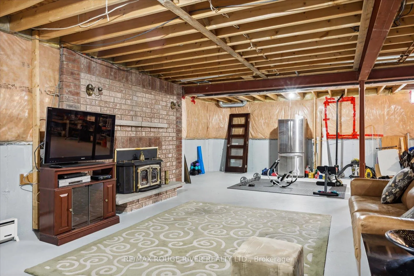 Photo 46 of 10 Sandford Crescent, Whitby, Rolling Acres — HOMEH