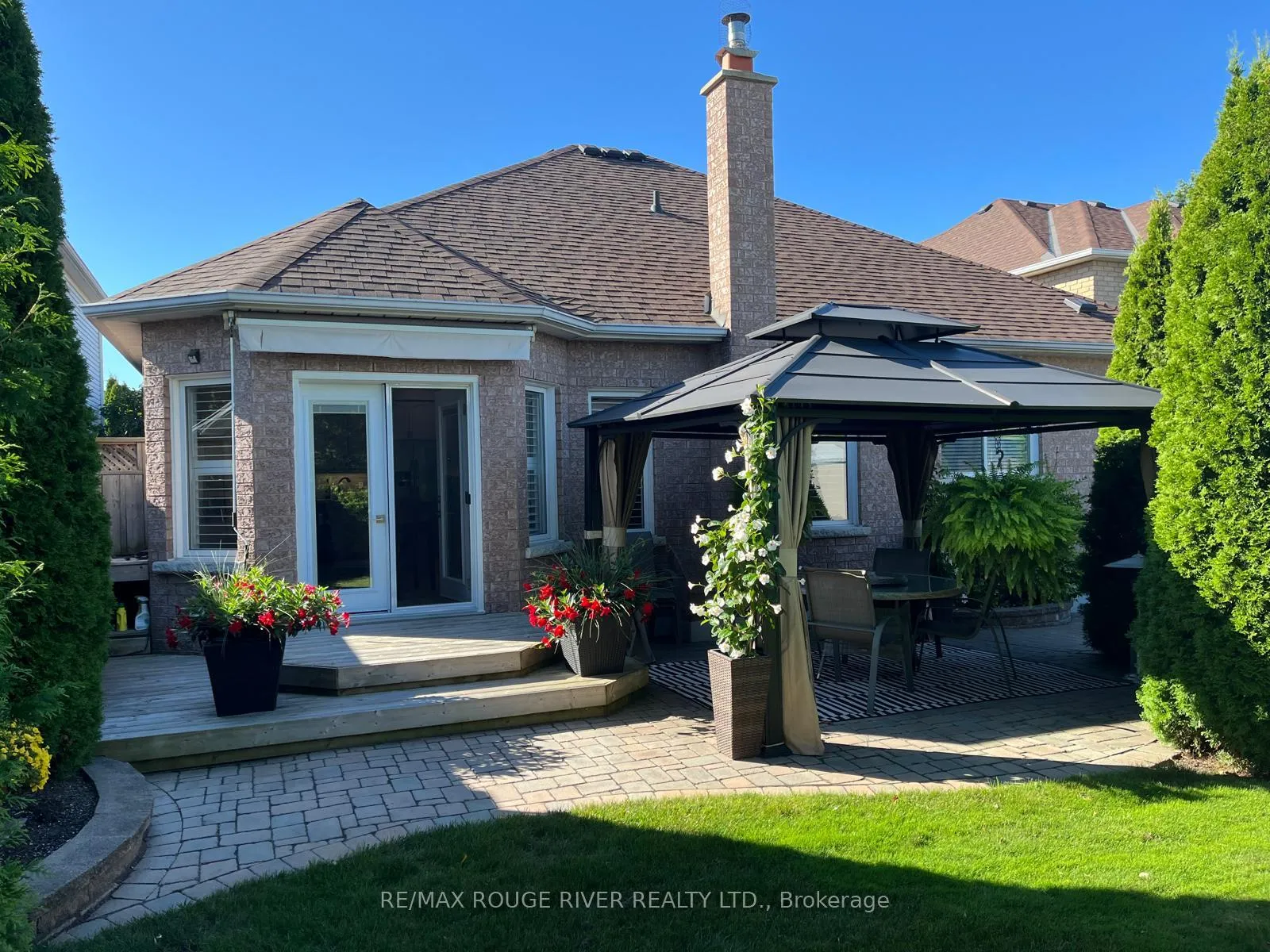 Photo 49 of 10 Sandford Crescent, Whitby, Rolling Acres — HOMEH
