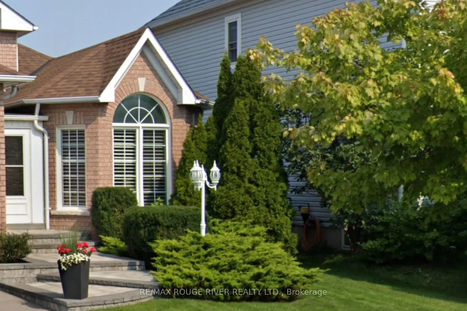 Photo 50 of 10 Sandford Crescent, Whitby, Rolling Acres — HOMEH