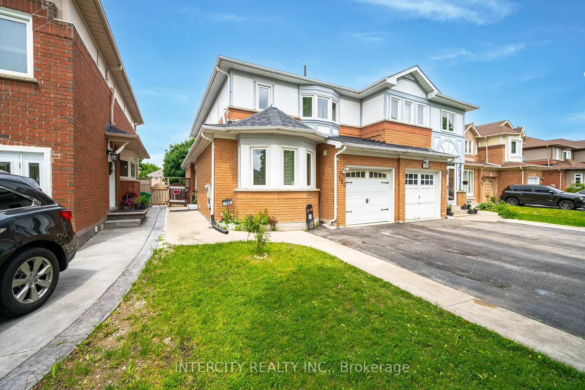 Photo 3 of 150 Rainforest Drive, Brampton, Sandringham-Wellington — HOMEH