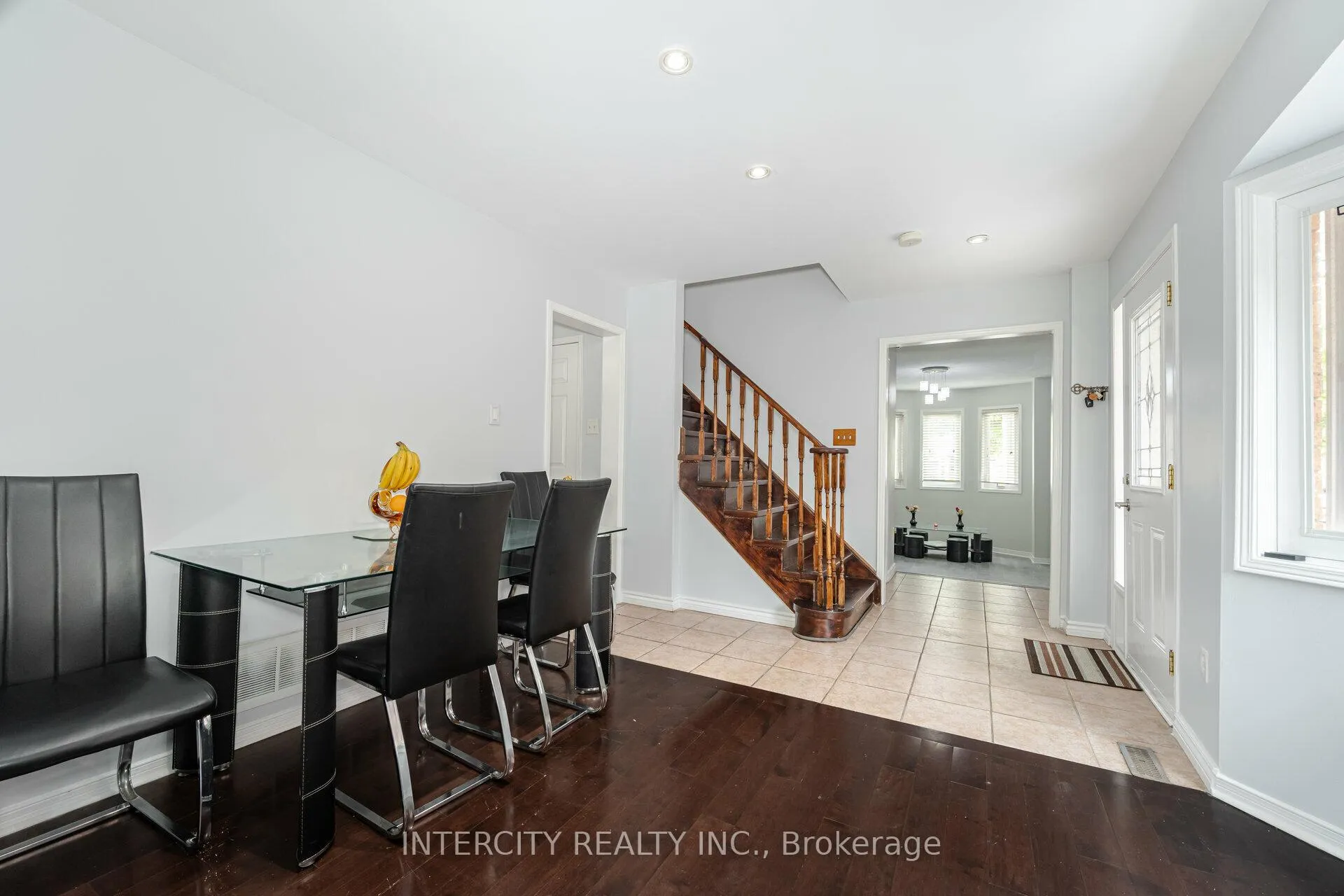 Photo 7 of 150 Rainforest Drive, Brampton, Sandringham-Wellington — HOMEH