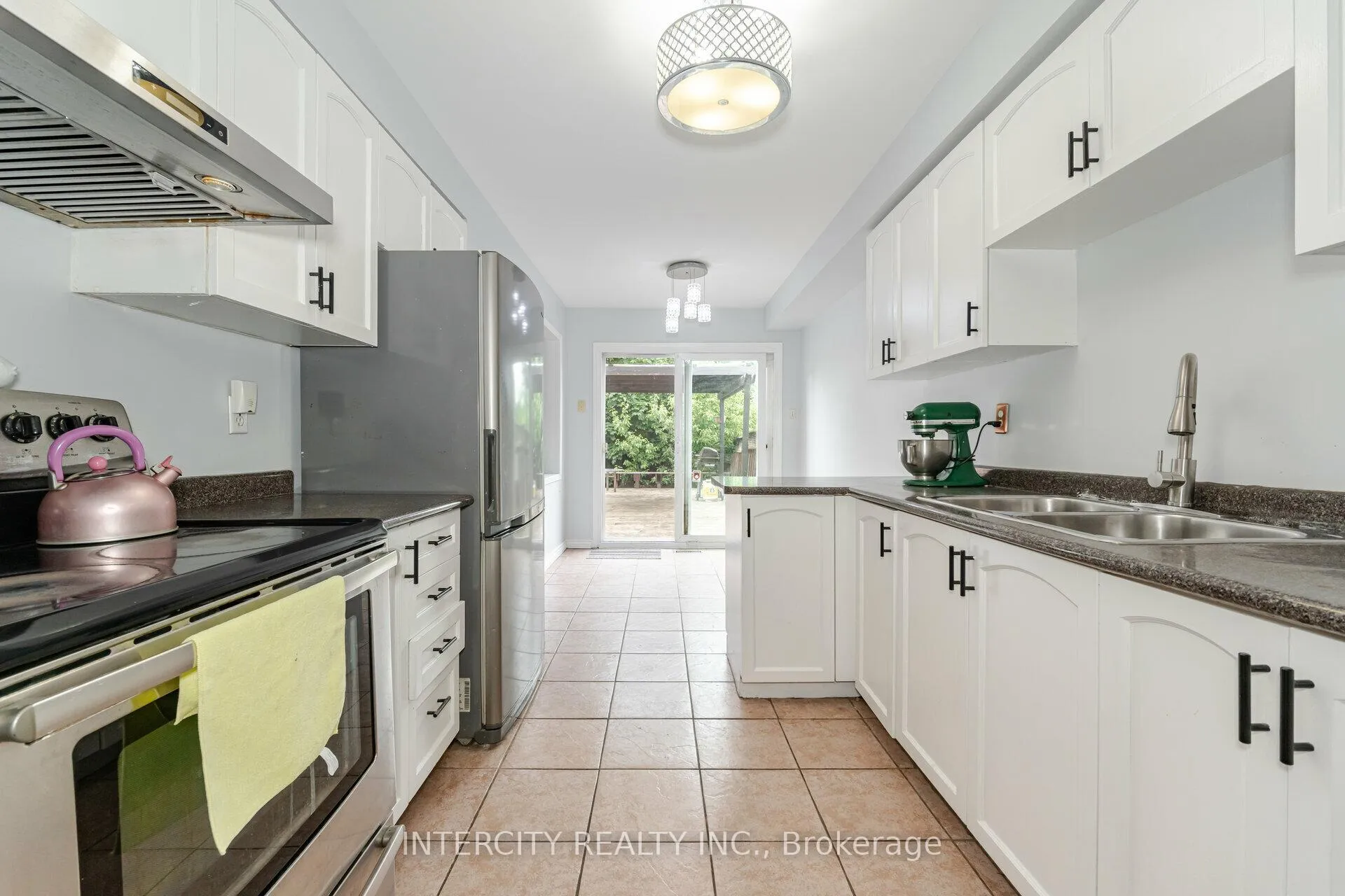 Photo 16 of 150 Rainforest Drive, Brampton, Sandringham-Wellington — HOMEH