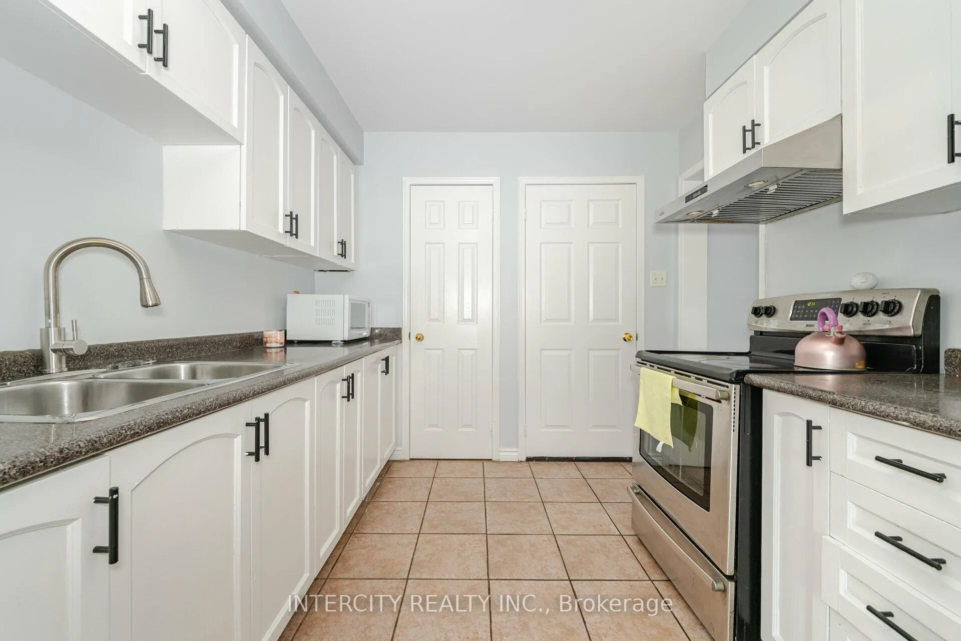 Photo 17 of 150 Rainforest Drive, Brampton, Sandringham-Wellington — HOMEH