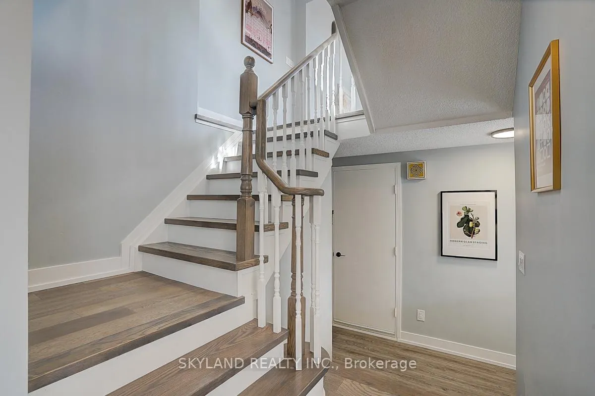 Photo 20 of 1506 Huntsmill Drive, Pickering, Liverpool — HOMEH