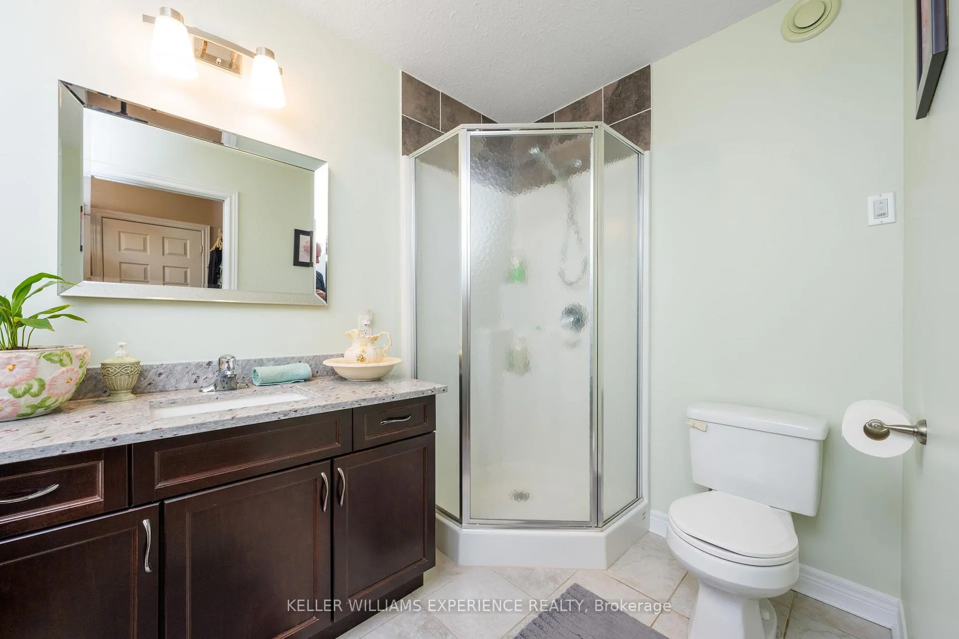 Photo 17 of 144 Silk Drive, Shelburne — HOMEH