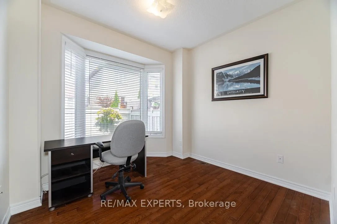Photo 21 of 26 Bosco Drive, Vaughan, Vellore Village — HOMEH