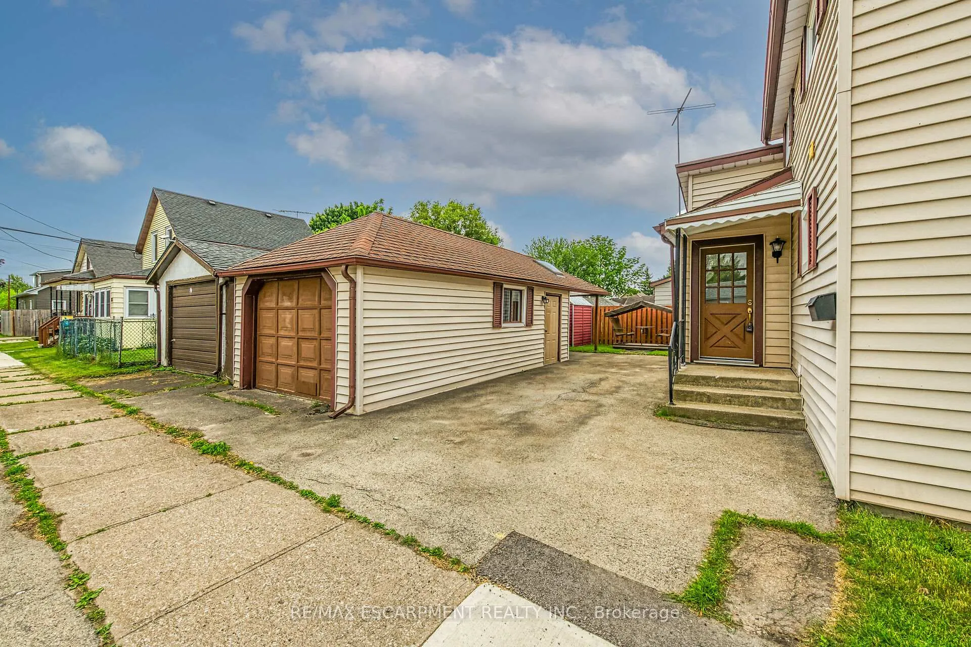 Photo 36 of 223 Mitchell Street, Port Colborne, East Village — HOMEH