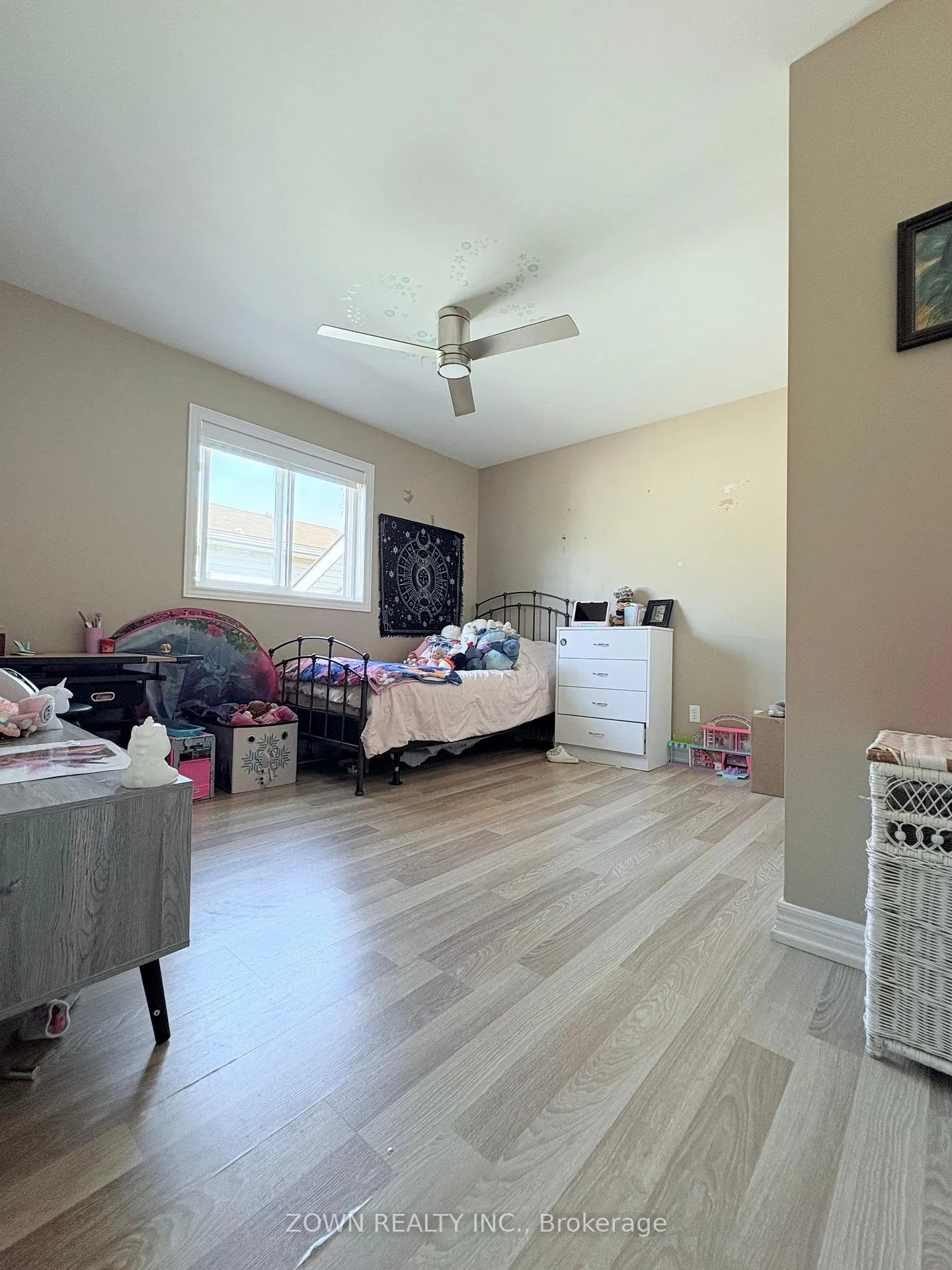 Photo 6 of 1143 Frederica Avenue, Windsor — HOMEH