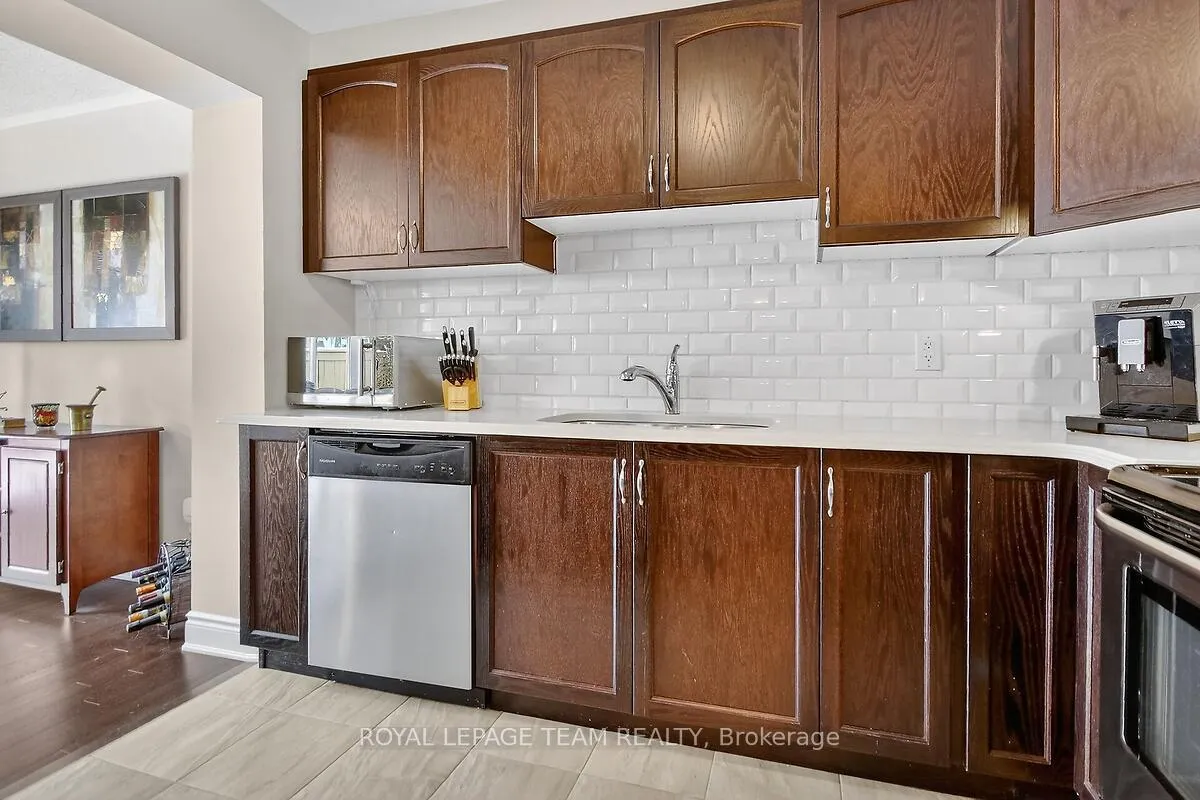 Photo 14 of 65 Astervale Street, Ottawa, Avalon West — HOMEH