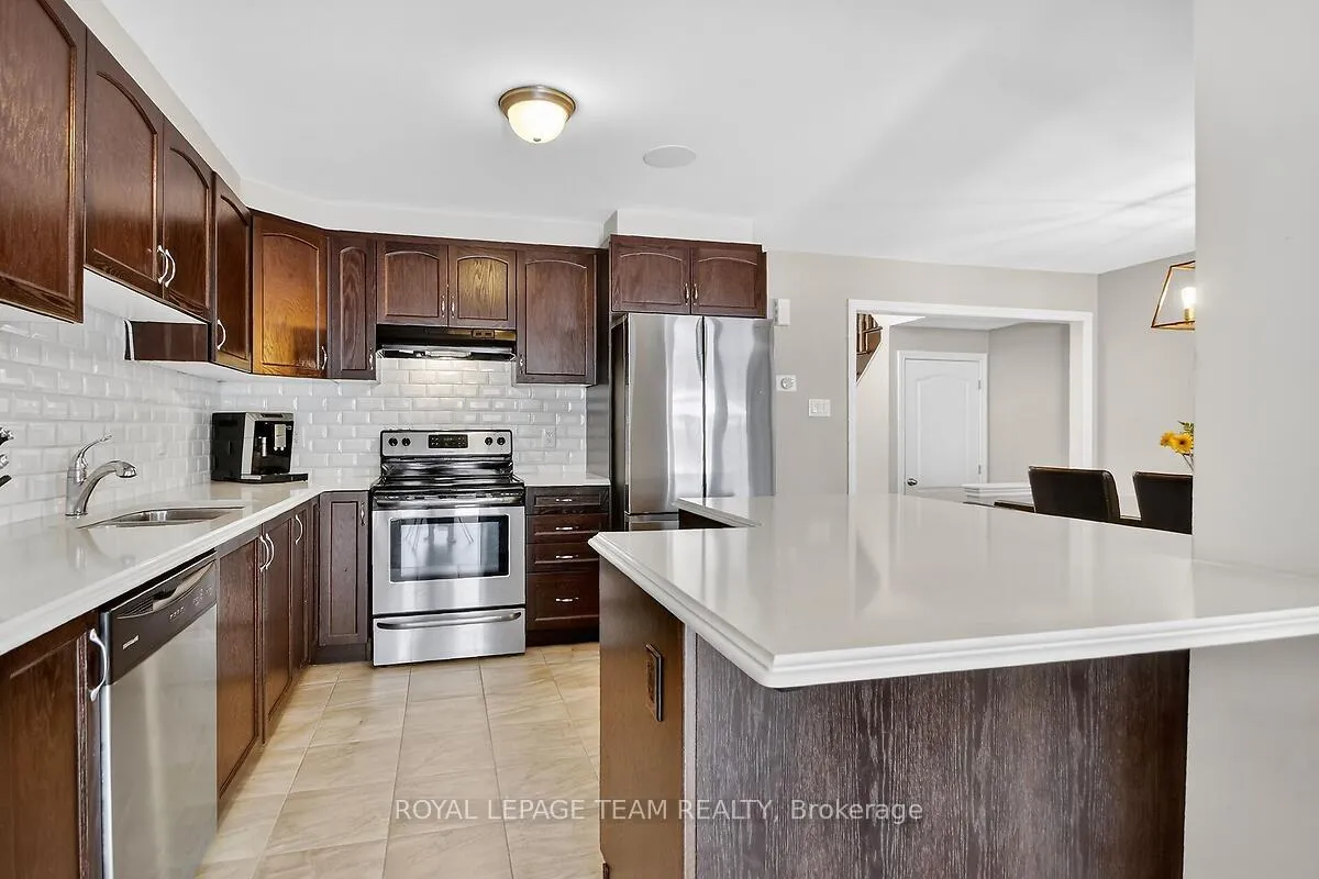 Photo 19 of 65 Astervale Street, Ottawa, Avalon West — HOMEH