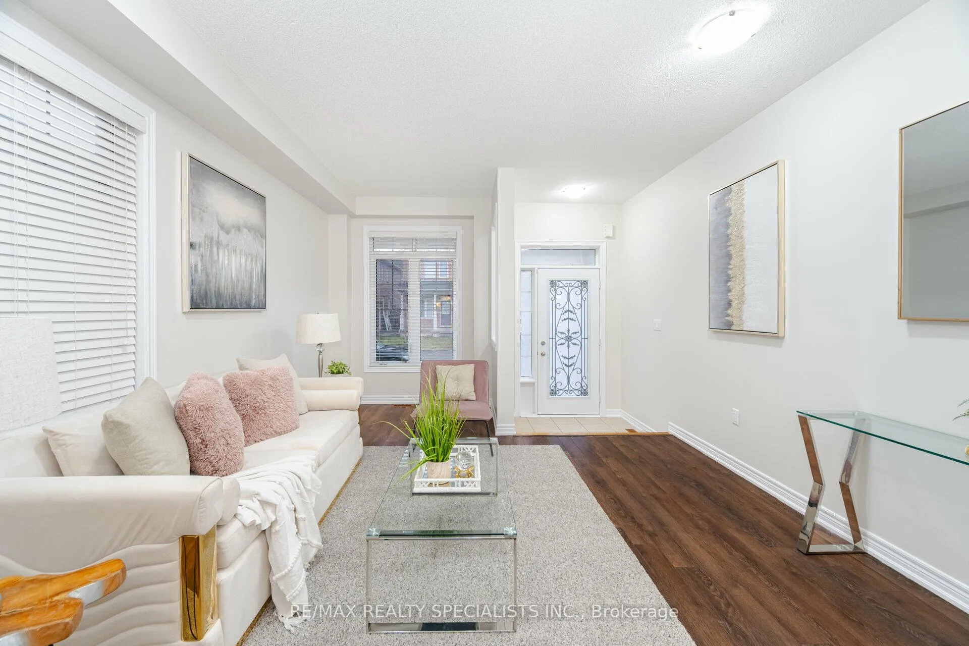 Photo 7 of 90 Truro Circle, Brampton, Northwest Brampton — HOMEH
