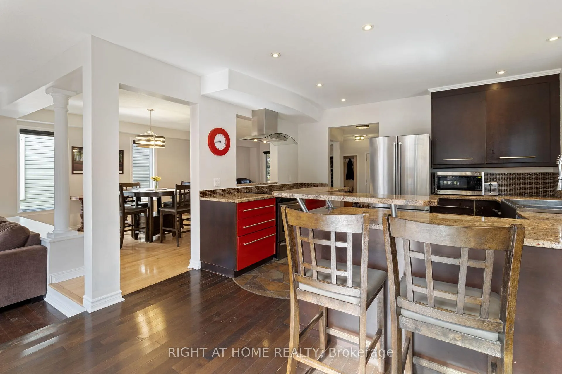 Photo 17 of 139 Locheland Crescent, Ottawa, Barrhaven East — HOMEH