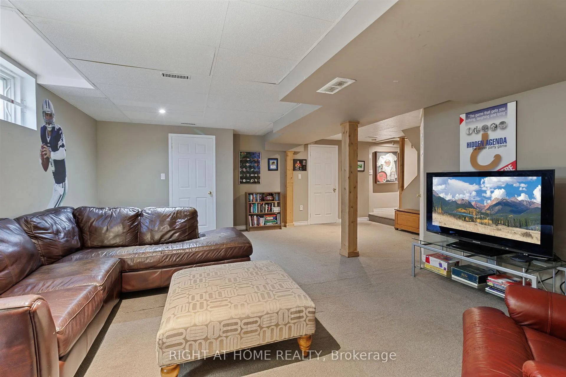 Photo 29 of 139 Locheland Crescent, Ottawa, Barrhaven East — HOMEH