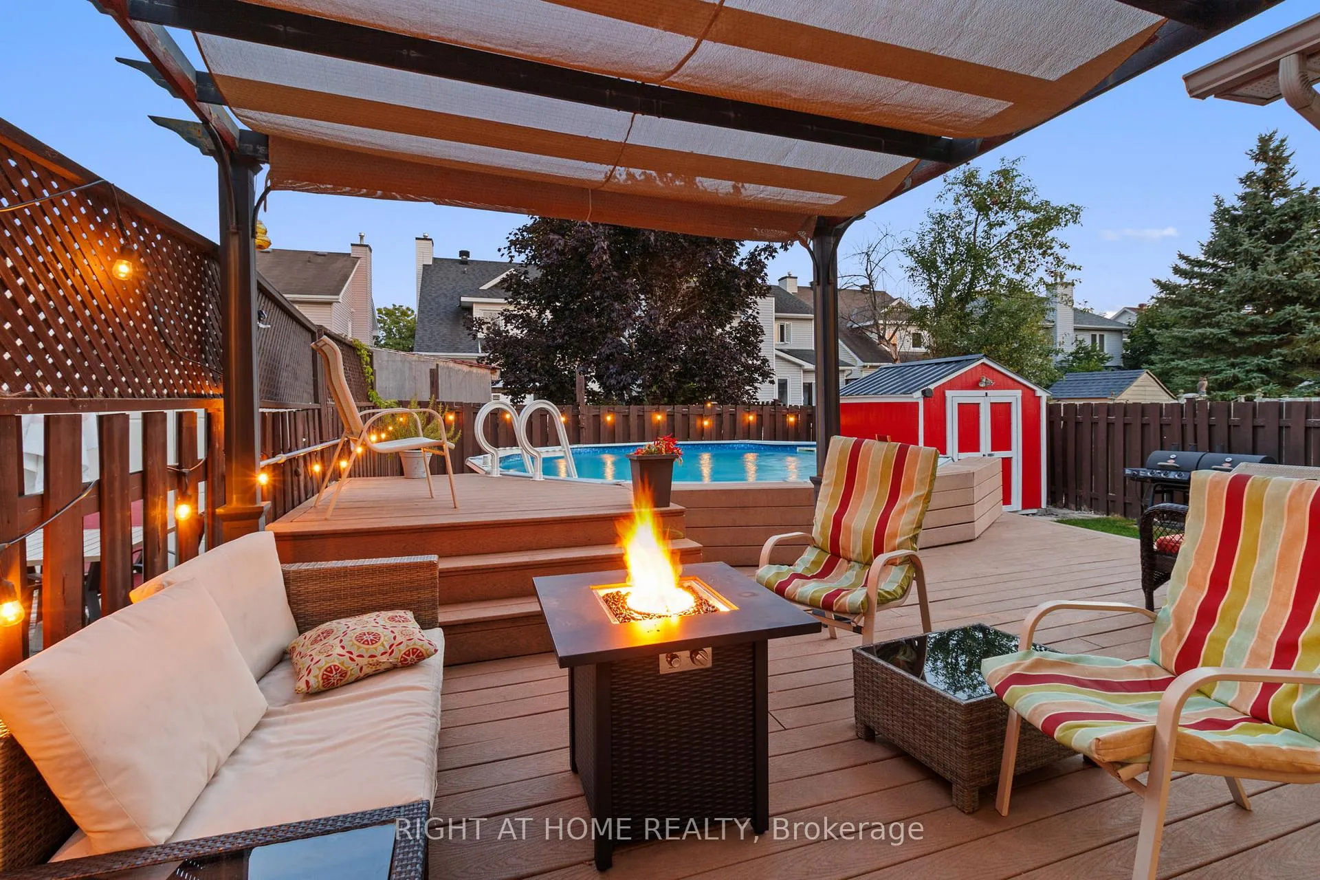 Photo 33 of 139 Locheland Crescent, Ottawa, Barrhaven East — HOMEH