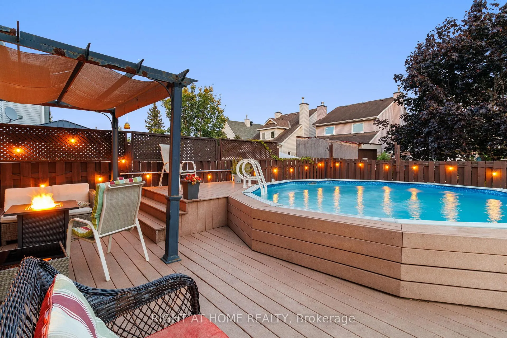 Photo 35 of 139 Locheland Crescent, Ottawa, Barrhaven East — HOMEH