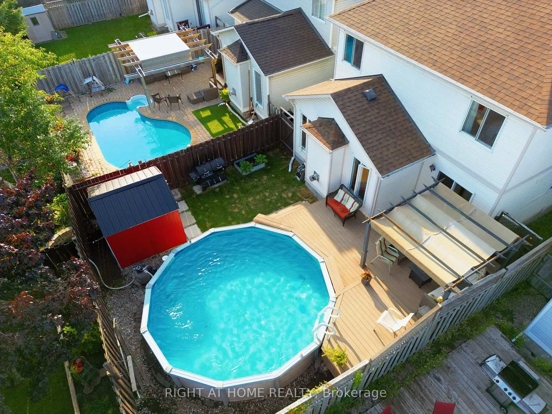 Photo 37 of 139 Locheland Crescent, Ottawa, Barrhaven East — HOMEH