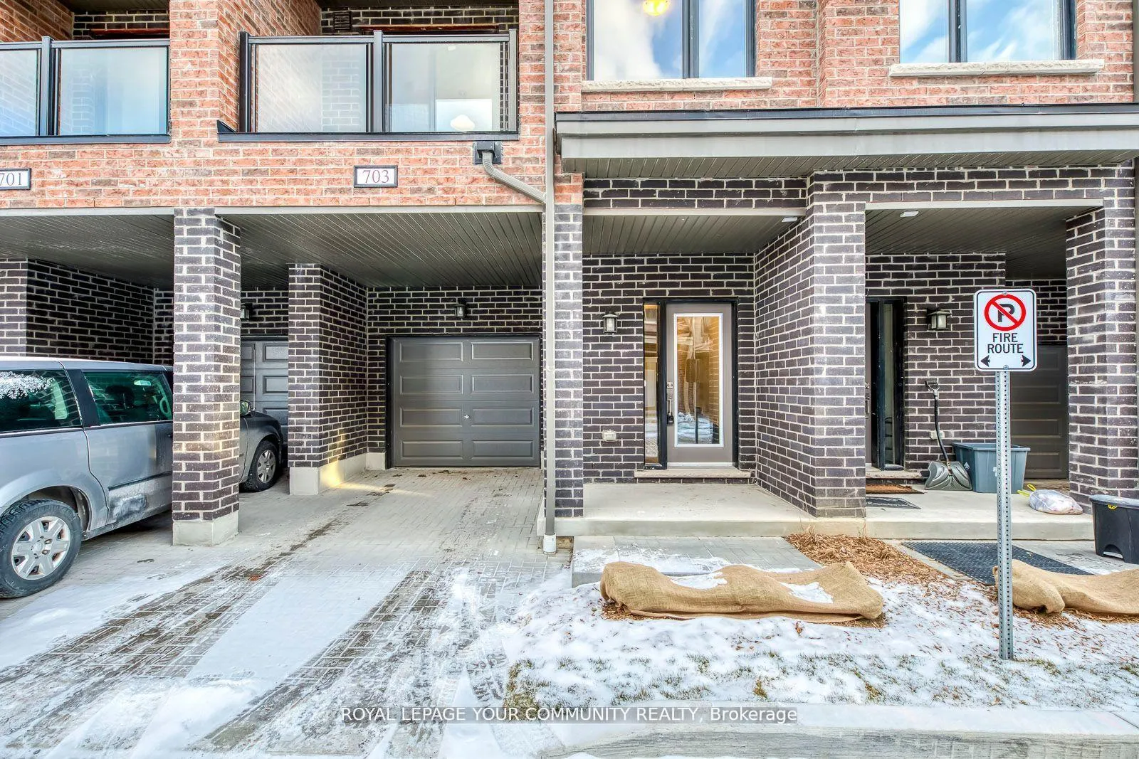 Photo 2 of Unit 703, 1865 Pickering Parkway, Pickering, Town Centre — HOMEH