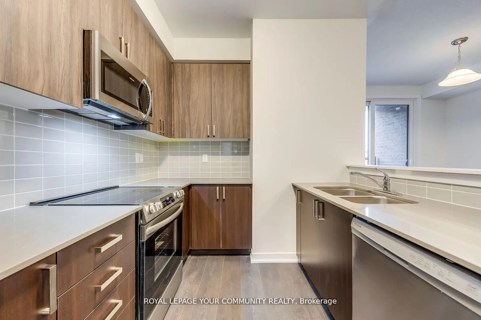 Photo 14 of Unit 703, 1865 Pickering Parkway, Pickering, Town Centre — HOMEH