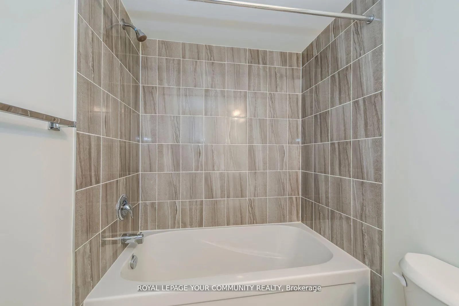 Photo 29 of Unit 703, 1865 Pickering Parkway, Pickering, Town Centre — HOMEH