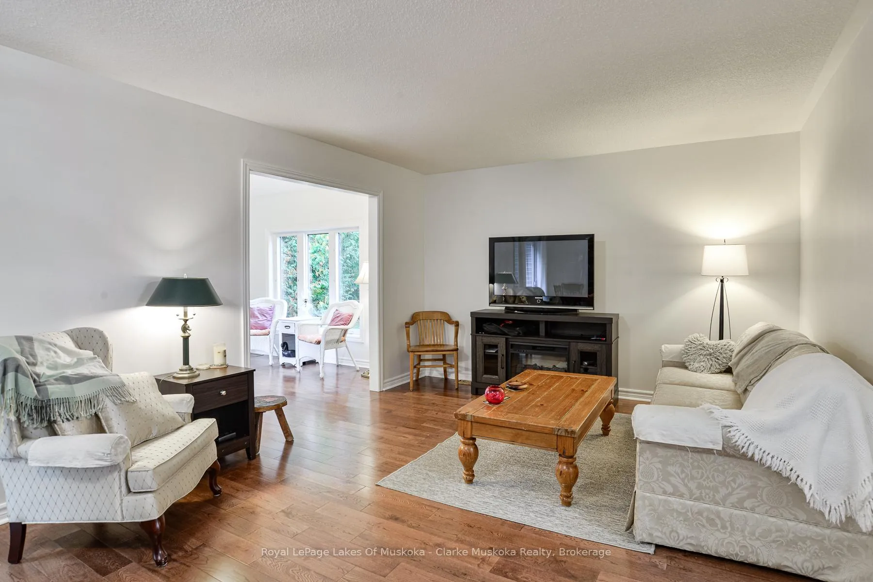 Photo 5 of 77 Hedgewood Lane, Gravenhurst, Muskoka (S) — HOMEH