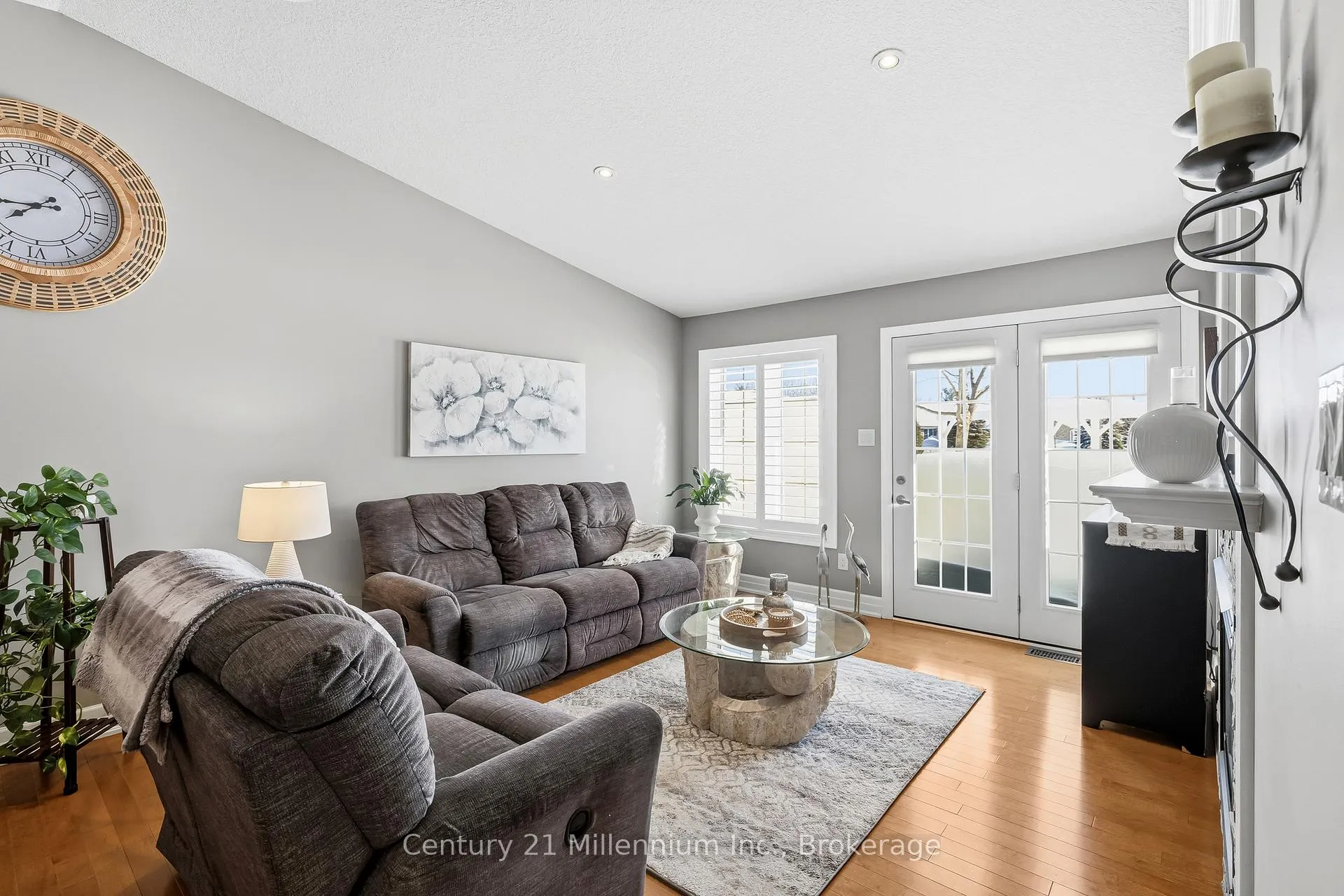 Photo 15 of 41 Garden Grove, Wasaga Beach — HOMEH
