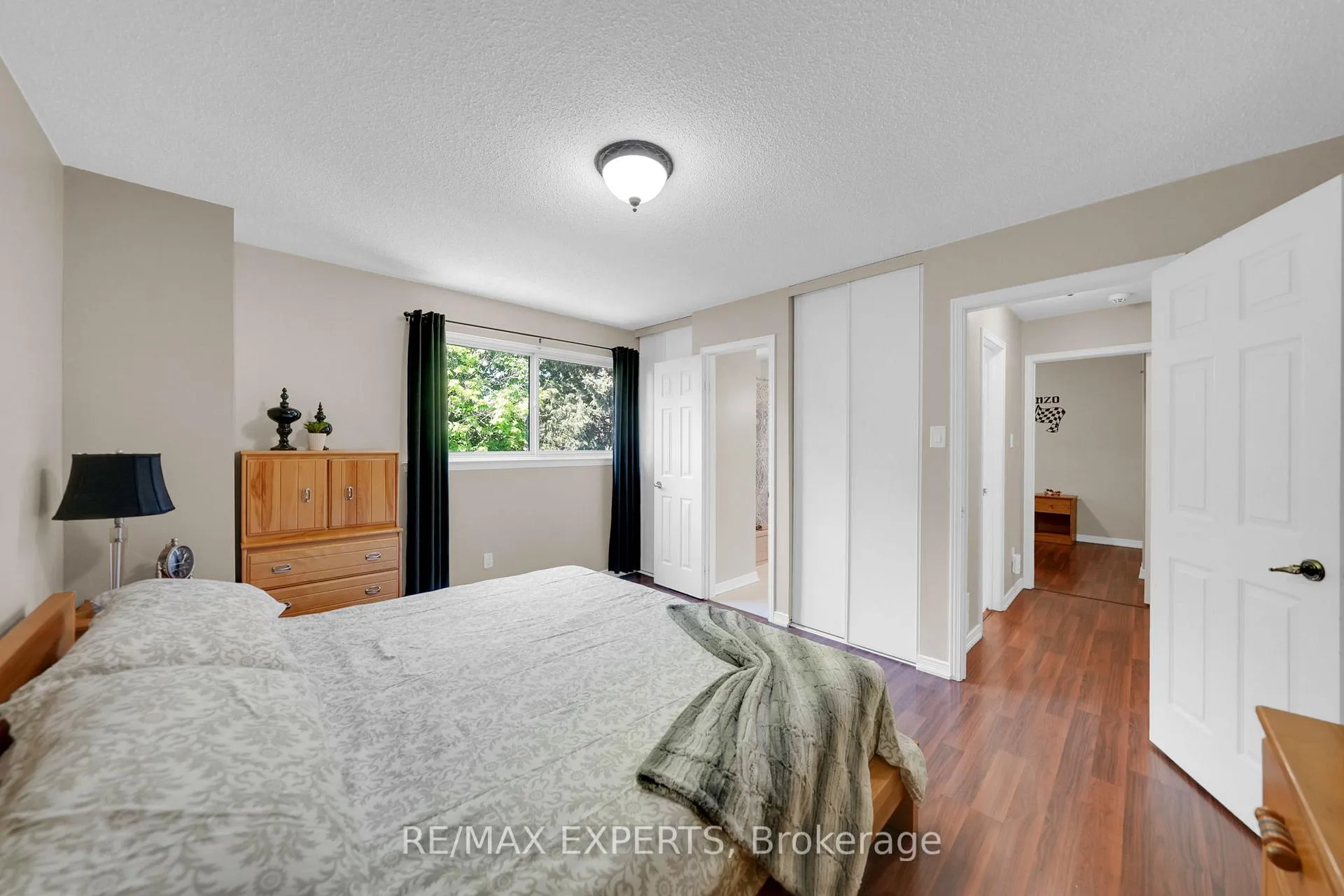Photo 24 of 176 Conestoga Drive, Brampton, Heart Lake — HOMEH